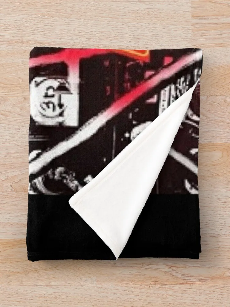 ǫ���� �� ���, AC/DCPower Up ��� ������ �� ���