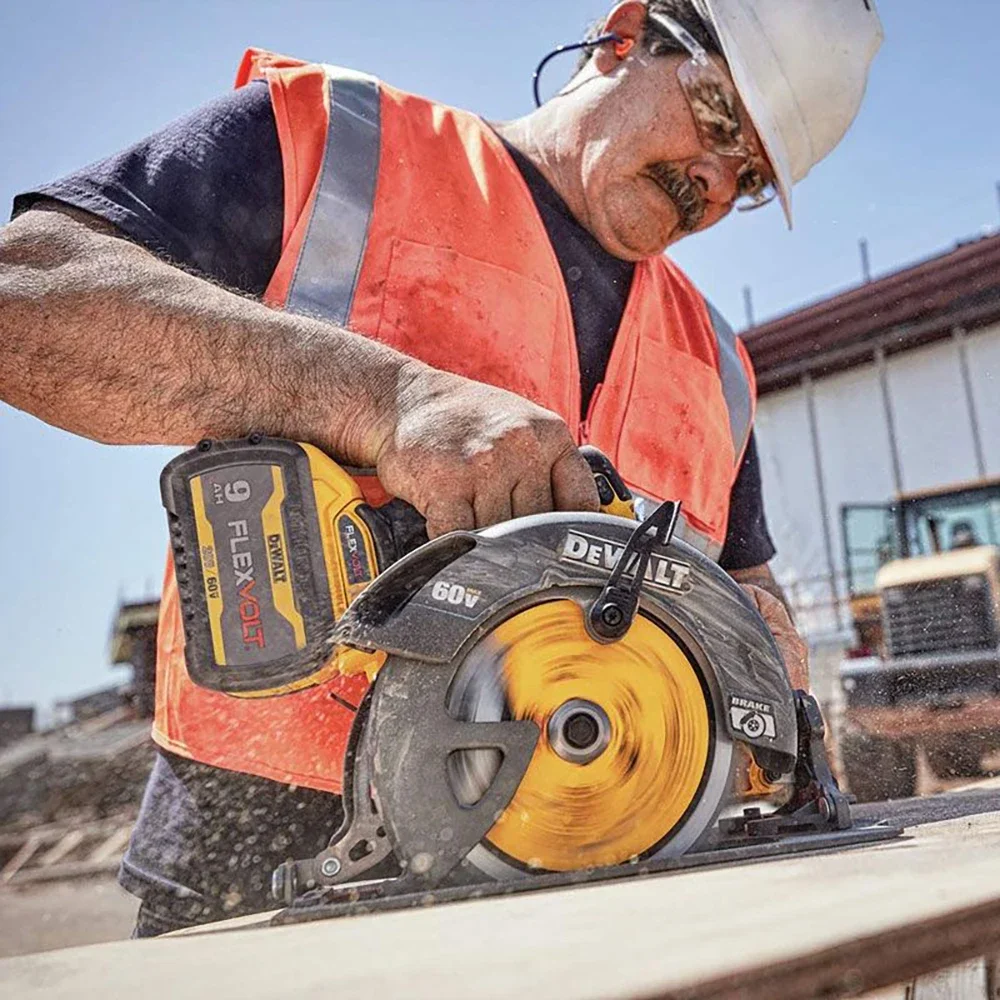 Dewalt flexvolt-充電式コードレス丸鋸、スキューティング用の調整可能 