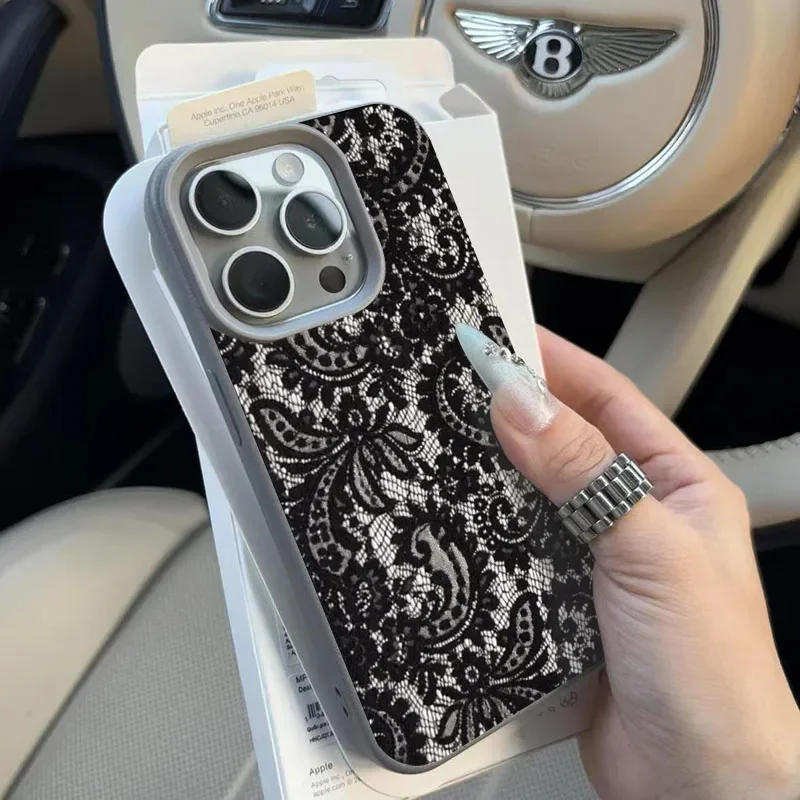 Elegant Lace Print Phone Case