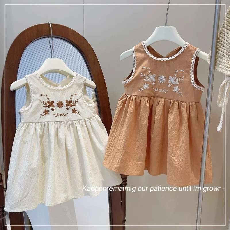 Girls' Dress Summer Western Style Children's Mori Artistic Embroidered Vest Dress Pastoral Style Princess Dress Fashion23083