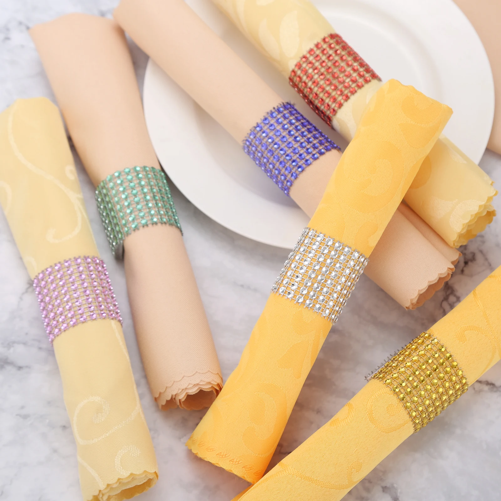 30pcs 6 Color Optional Napkin Rings Pp Napkin Holder Ring Serviette