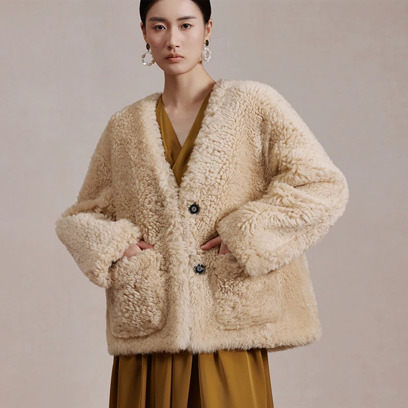 

Simple V-neck Elegant Genuine Leather Natural Lambwool Coat Women 2024 New High-end Luxury Tuscan Fur Winter Real Fur Jackets
