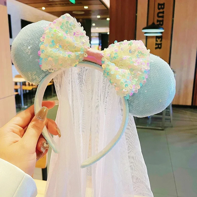 Light blue (mesh type)