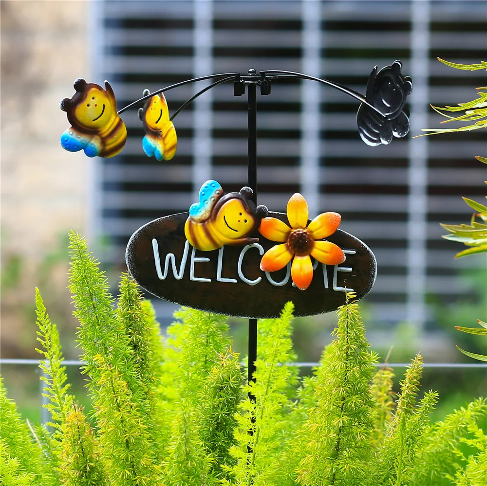 

Metal Windmill Outdoor Home Welcome Flower and Bird Rotating Windmill Garden Decoration Lawn Stakes Ornament