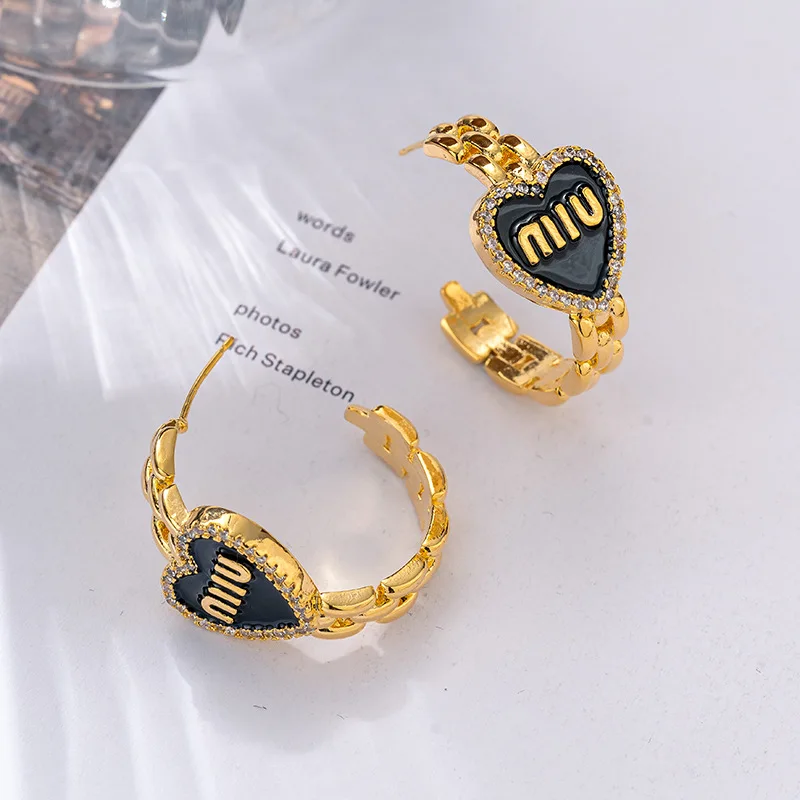 Light luxury fashion letter love heart earrings for women