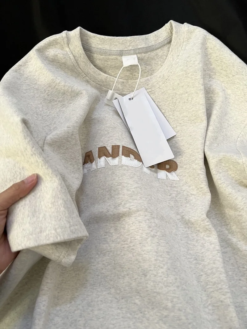 

2023 Summer New Round Neck Short Sleeve T-shirt Women's Pullover Fashion 3D Letter Loose White Grey Black High Quality Top