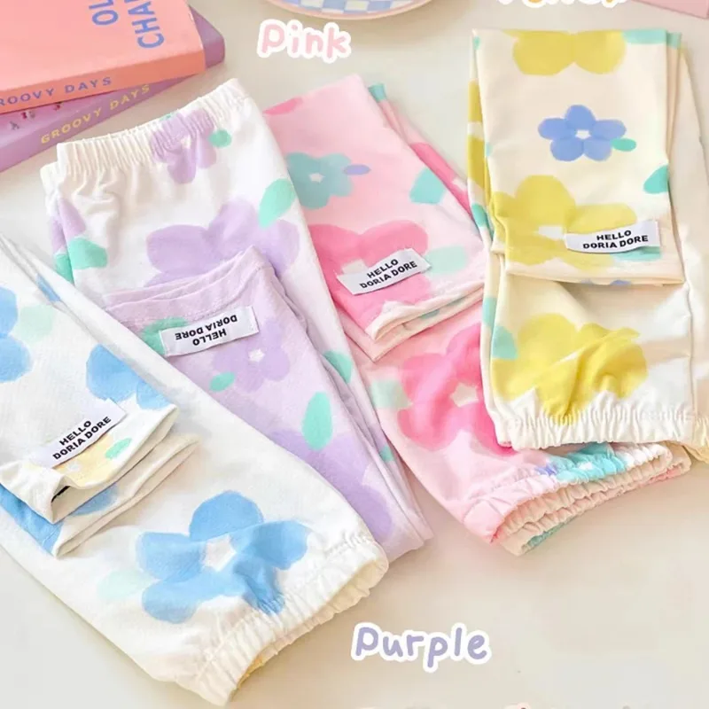 Sun Protection Ice Silk Riding Sleeves – Floral UV Protection, Cooling Arm Warmers & Half-Finger Design for Cyclists 4