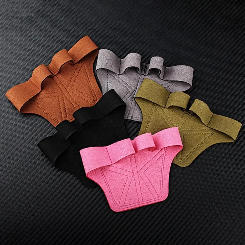 1 Pair Weightlifting Gym Grip Pad Hand Grip Protector 4 Fingers Gym Workout Gloves for Double-Layer Sports Hand Protector