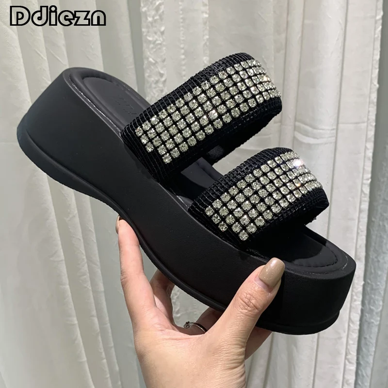 

Women Platform Slippers 2023 Rhinestones Ladies Shoes Sandals Square Toe Summer Gladiator New Flats Elegant Causal Female Slides