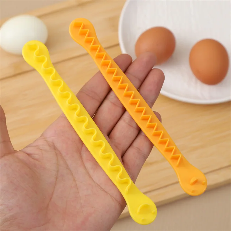 2pcs Kitchen Fancy Egg Cutter Kitchen Creative Everything Two Lace