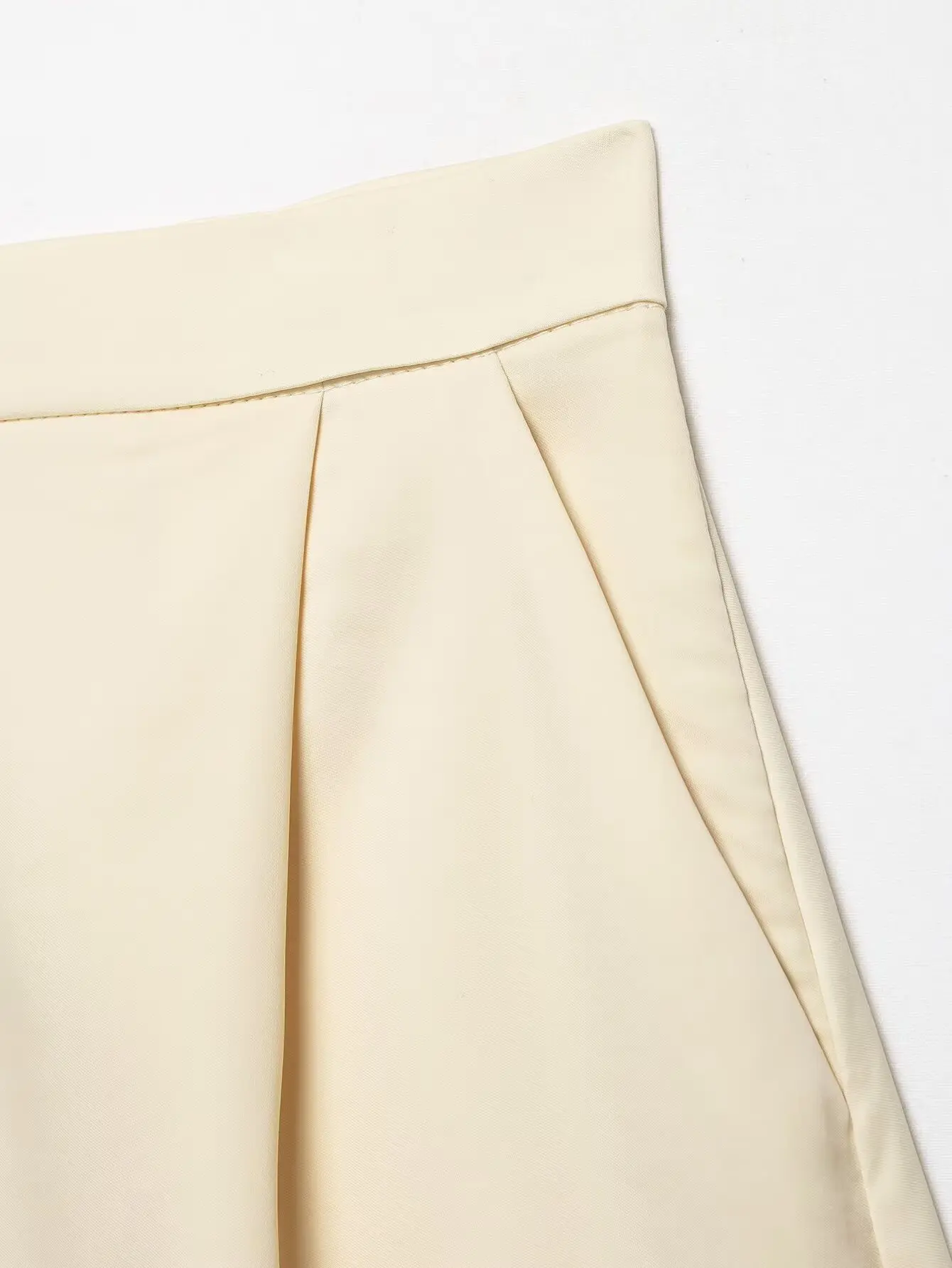 HH Damen 2026 Sommer Mode Elegante Freizeit-Party-Shorts mit Spitzenbesatz, Seitentaschen und Reißverschluss-Dekoration – Detail 8