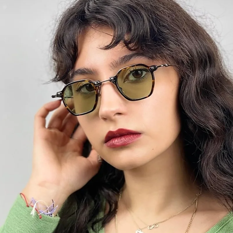 Nuovi occhiali da sole retrò quadrati con montatura piccola donna uomo 2023 punk hip-hop personalizzati artistici occhiali rave di guida uv400_voghion.com
