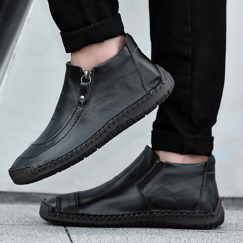 Popular Men's High-top Shoes in Autumn Winter Outdoor Travel Shoes Handmade Soft Soled Men's Casual Shoes Simple Ankle Boots