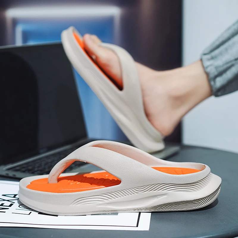 New Stylish Men Flip-flops Elegant Male Soft Slippers Comfortable Massage Summer Shoes Fashion Mens Outdoor Sport Slippers 39-46 4