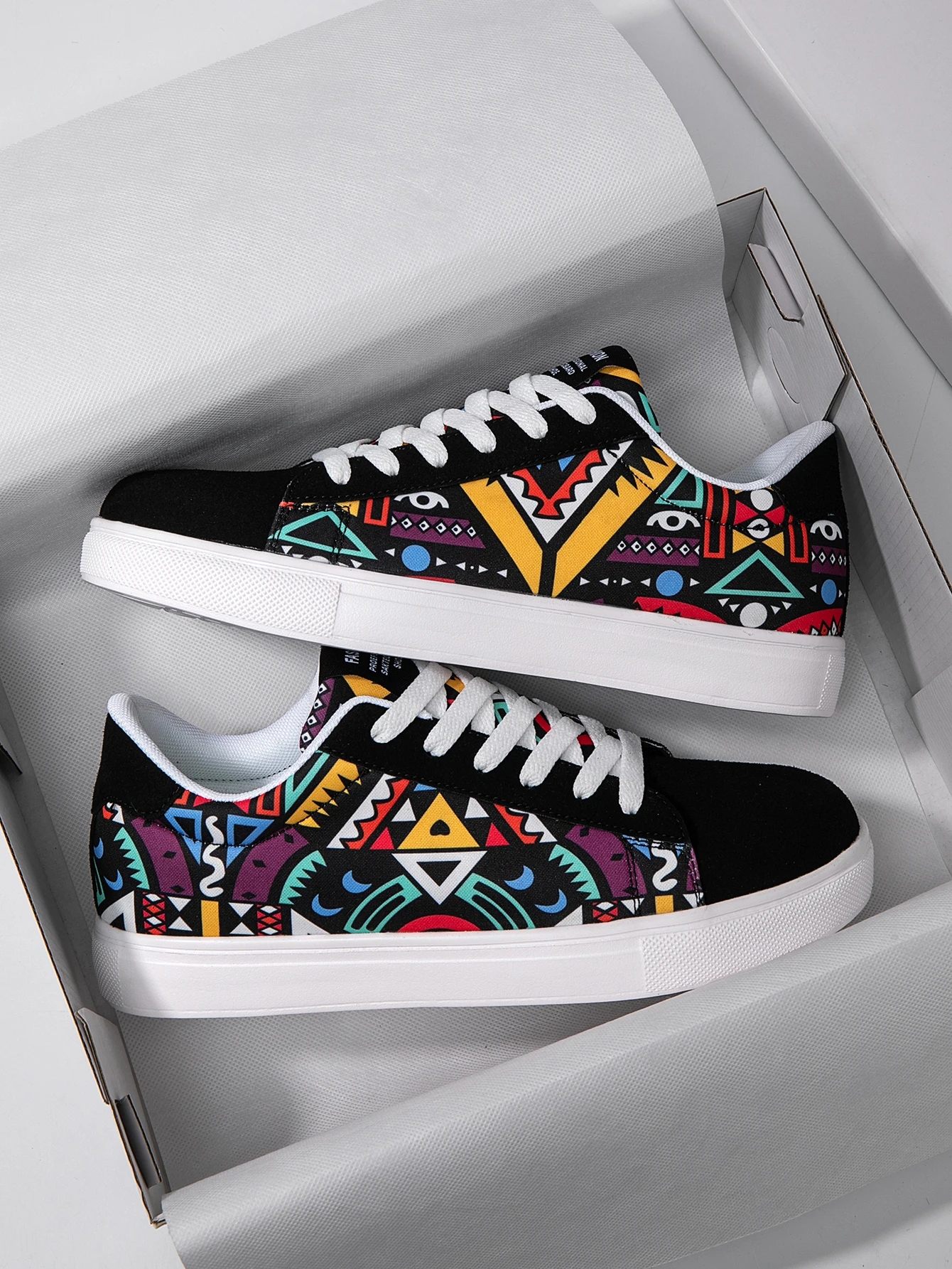 Мужские модные кроссовки в уличном стиле