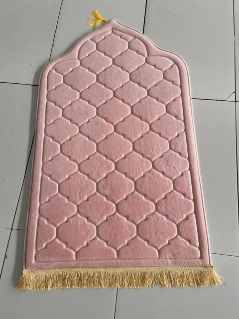 Prayer Mat for Muslim Ramadan Flannel Carpet Worship Kneel Embossing Floor Carpets Non-slip Soft Portable Travel Prayer Rug 6