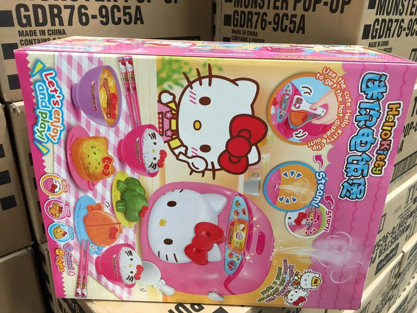 This Mini Hello Kitty Electric Cooker Includes Matching Pink Accessories