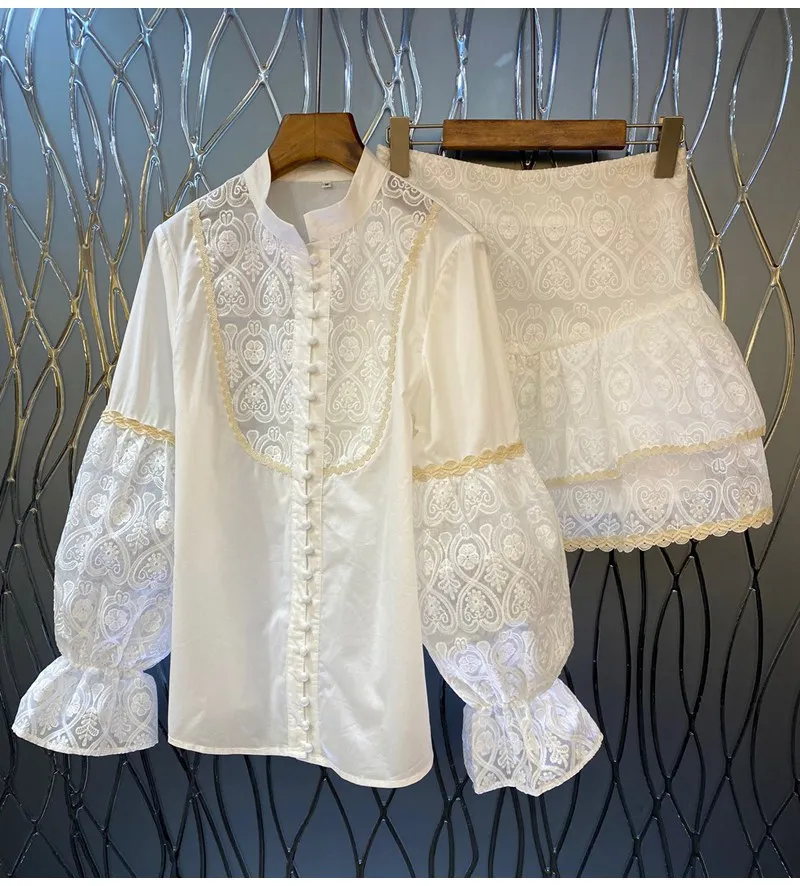 

2022 Autumn Fashion 2 Piece Sets High Quality Ladies Sweetheart Embroidery Flare Sleeve White Shirts+Ruffle Mini Skirt Sets
