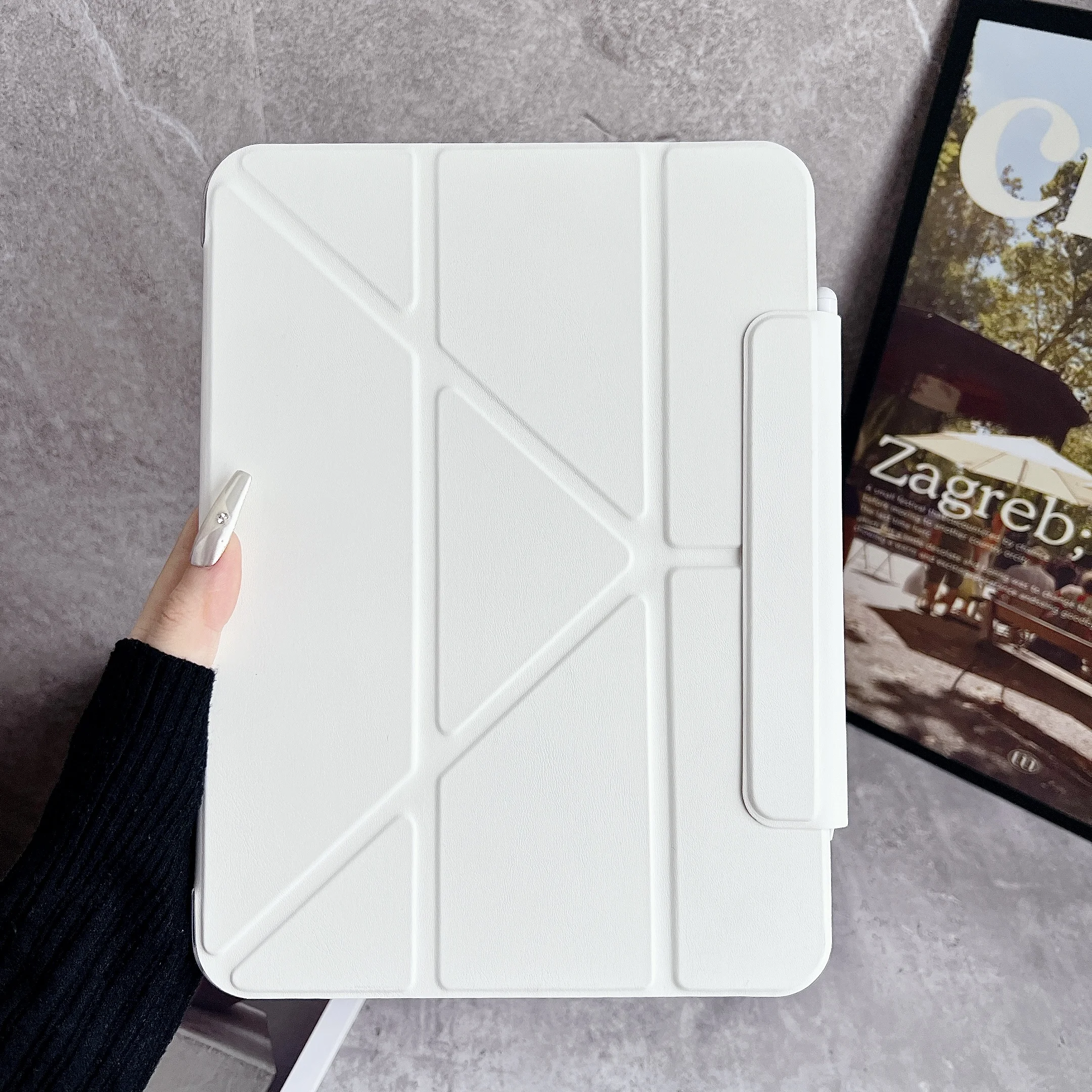 Premium Pencil Holder Case for iPads - Sleek and Versatile Design