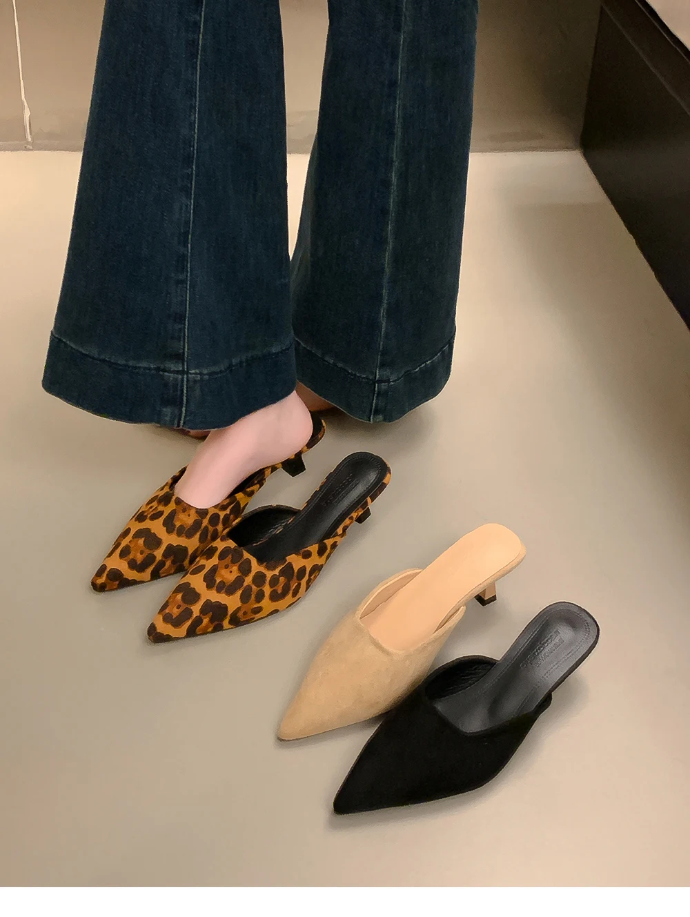 Designer Pointed Toe Mules Fashion Shallow Slip On Casual Low Heel Ladies Slides photo