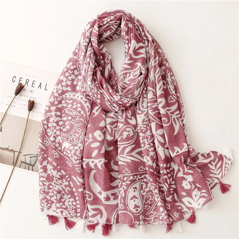 2022 Women Spain Luxury Viscose Shawl Fashion Pink Cashew Floral Tassel Scarf Wrap Pashmina Snood Bufandas Muslim Hijab 180*90cm new 2019 women spain high quality plaid viscose shawl scarf warm shawls spring summer print muslim hijab pashmina wraps 180 70cm