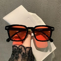 Retro Unisex Rectangle Cat Eye Vintage Sunglasses - Fashionable Eyewear 2023 (Black and red)