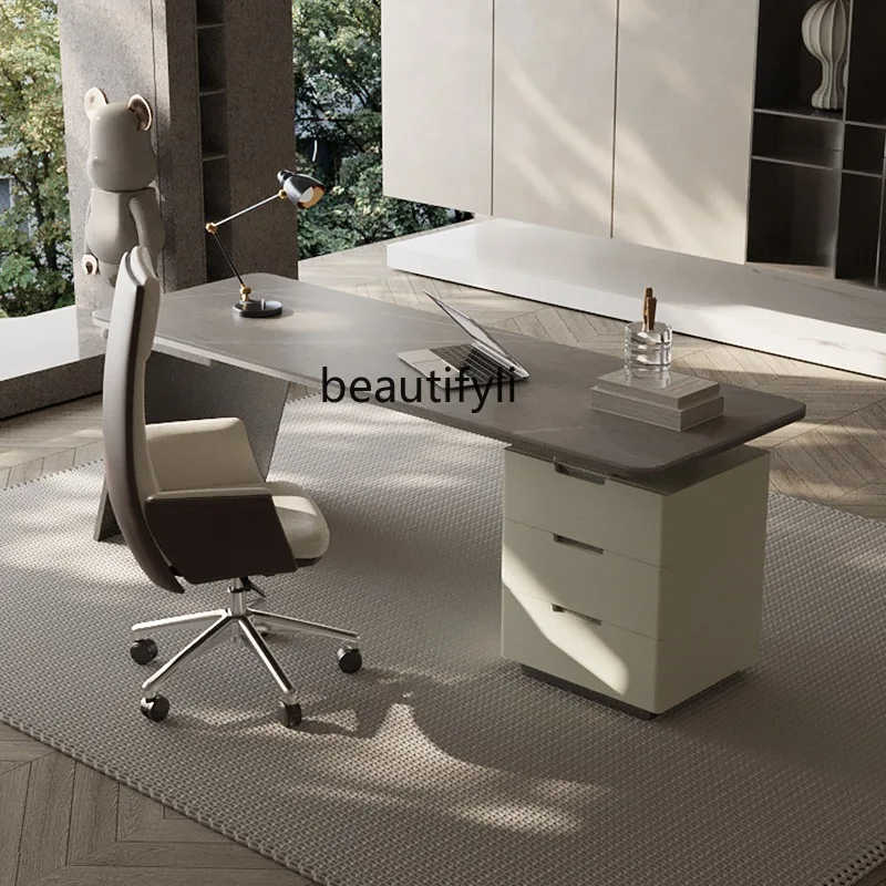 Рисунок 3 - Итальянский минималистичный стол с каменной тарелкой