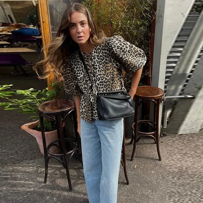 Chic Leopard Printed Lace Up Top For Women Casual V Neck Sleeveless Vest New Spring Summer Female High Street Wasitcoat