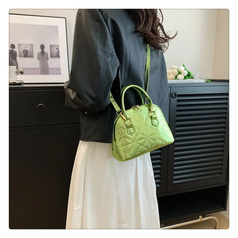 Autumn Fashion Crossbody Bag Diamond Candy-colored Luxury Brand Shoulder Bag Simple Western Handbag Retro Shell Crossbody Bag