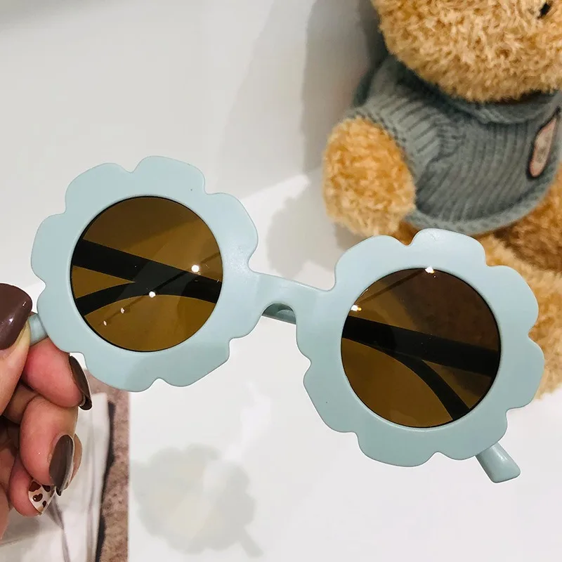 

Солнцезащитные очки в металлической оправе UV400 M56 для мужчин и женщин, классические модные, с черными линзами, для вождения, 2024