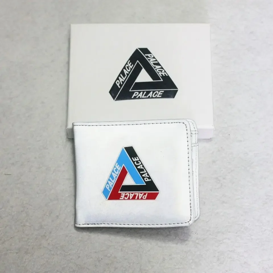 Рисунок 6 - Модный брендовый красочный короткий