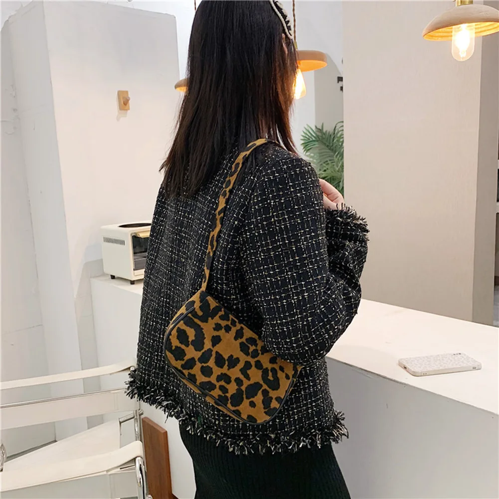 Plush Leopard Women Shoulder Bag Daily Street Totes