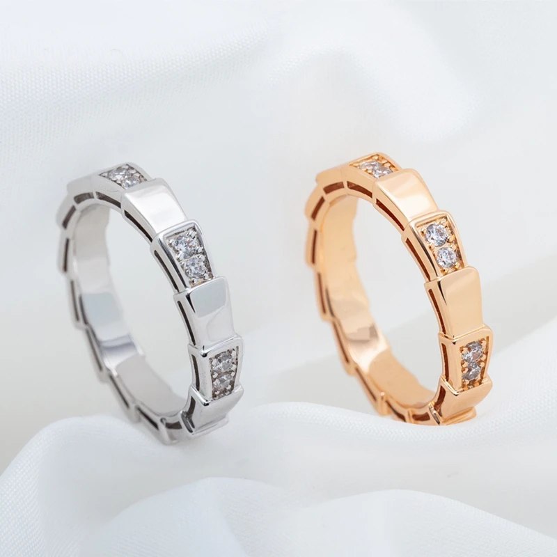 

European style high quality 925 sterling silver snake bone ring men and women banquet fashion brand light luxury party jewelry