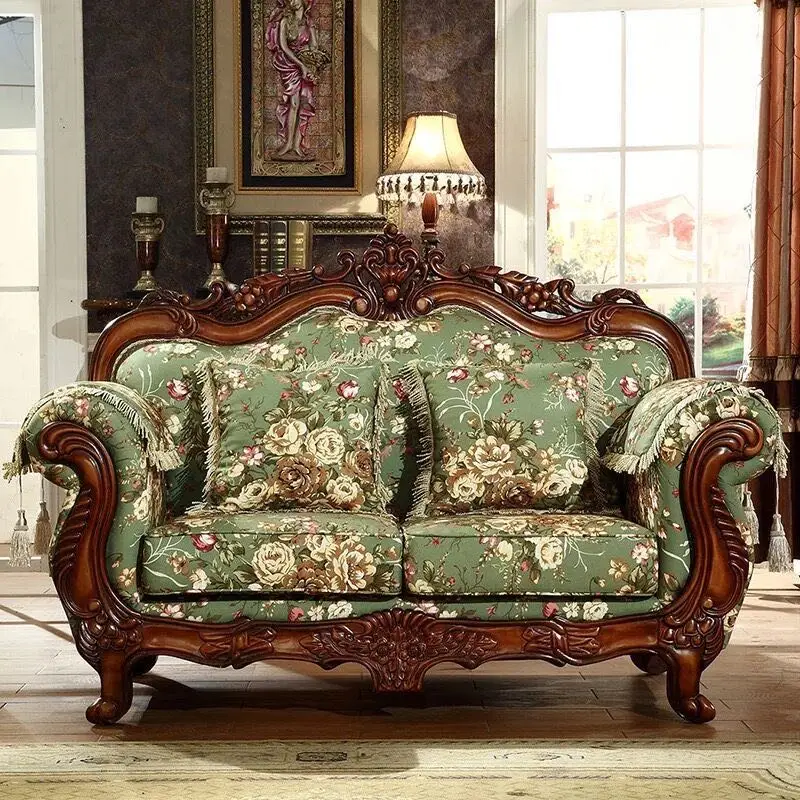 Klasikinio stiliaus sofa – Prabangus medžio masyvas ir damastas - Image 5