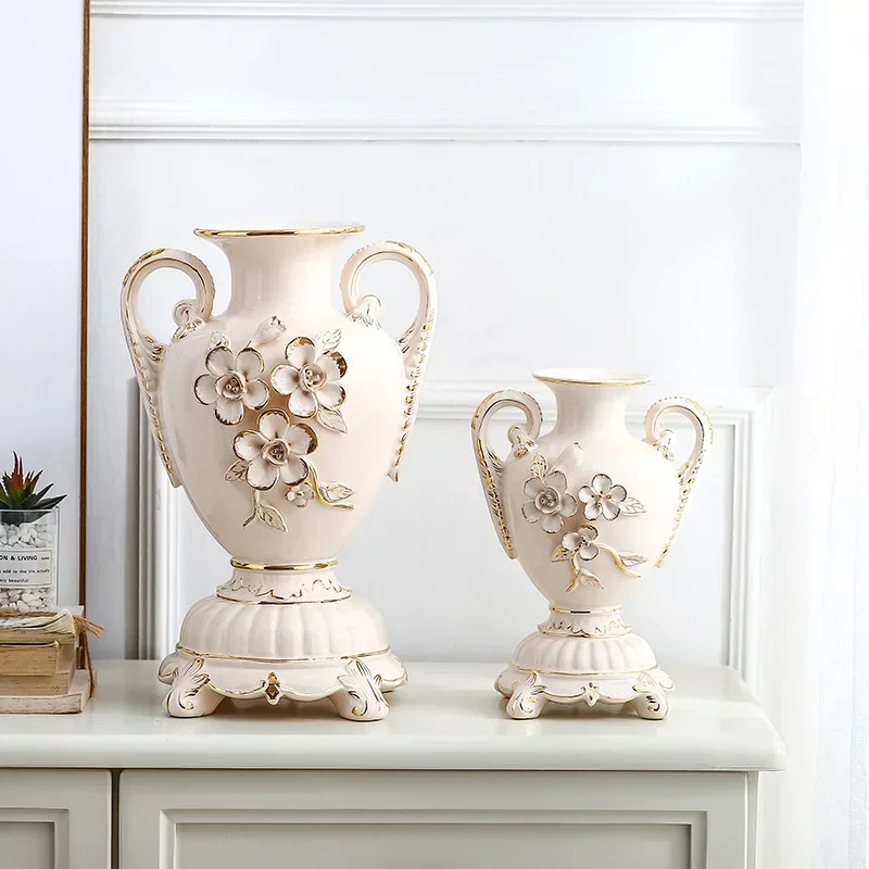 

Europe Gold Plated Ivory Porcelain Vase Vintage Advanced Ceramic Flower Vase for Room Study Hallway Home Wedding Decoration