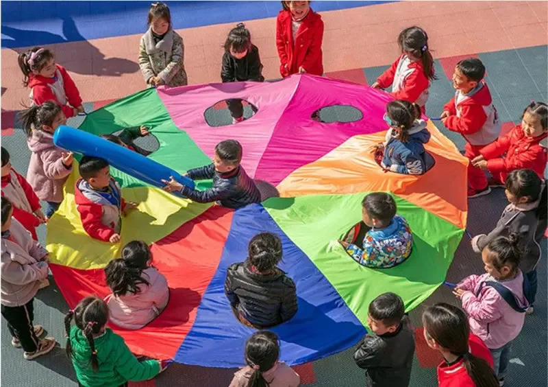 [Funny] 2M/3M/4M/5M/6M Diameter Outdoor game whack-a-mole Rainbow Umbrella Parachute Toy Jump-Sack Ballute Play game mat toy 3