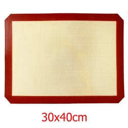 Premium Non-Stick Reusable Silicone Baking Mat - Food Grade Silicone (30x40cm)