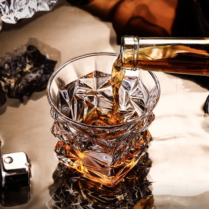 Whiskey Glasses Engraved Classical Scotch