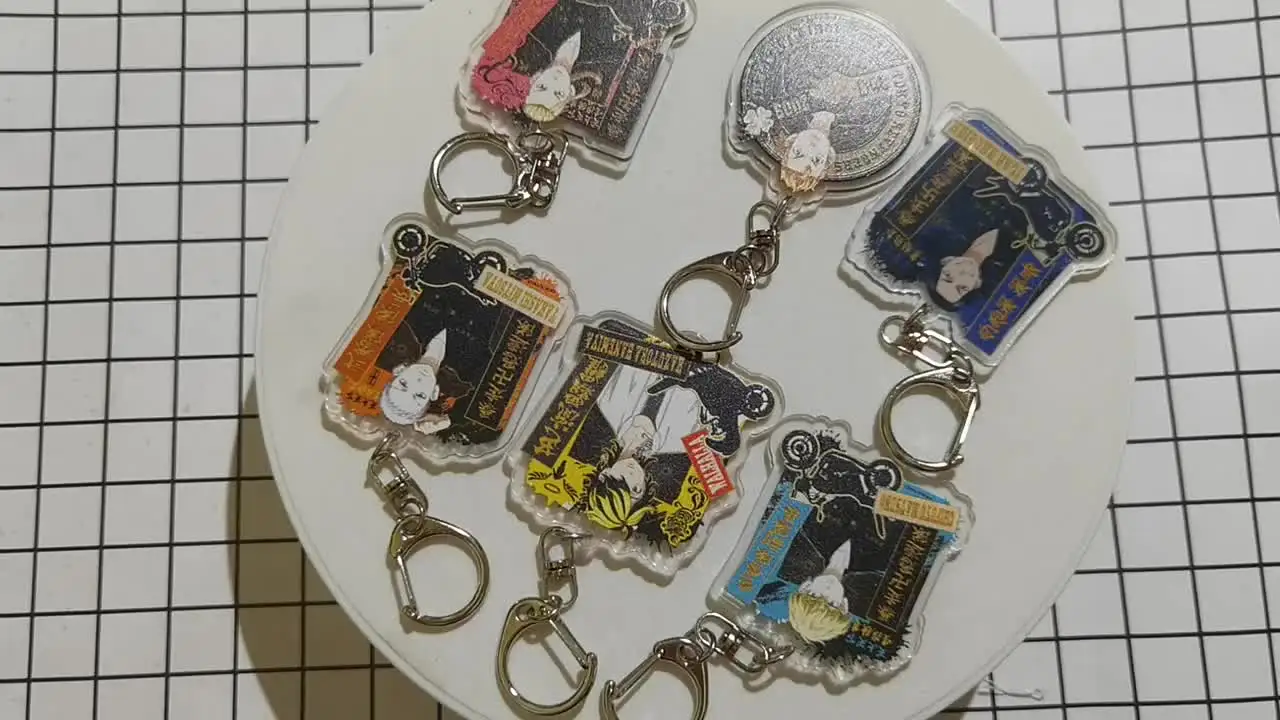 Anime TouHou Projet Porte-clés Dessin Animé Hakurei Reimu Acrylique Sac Porte-clés Pendentif Accessoire