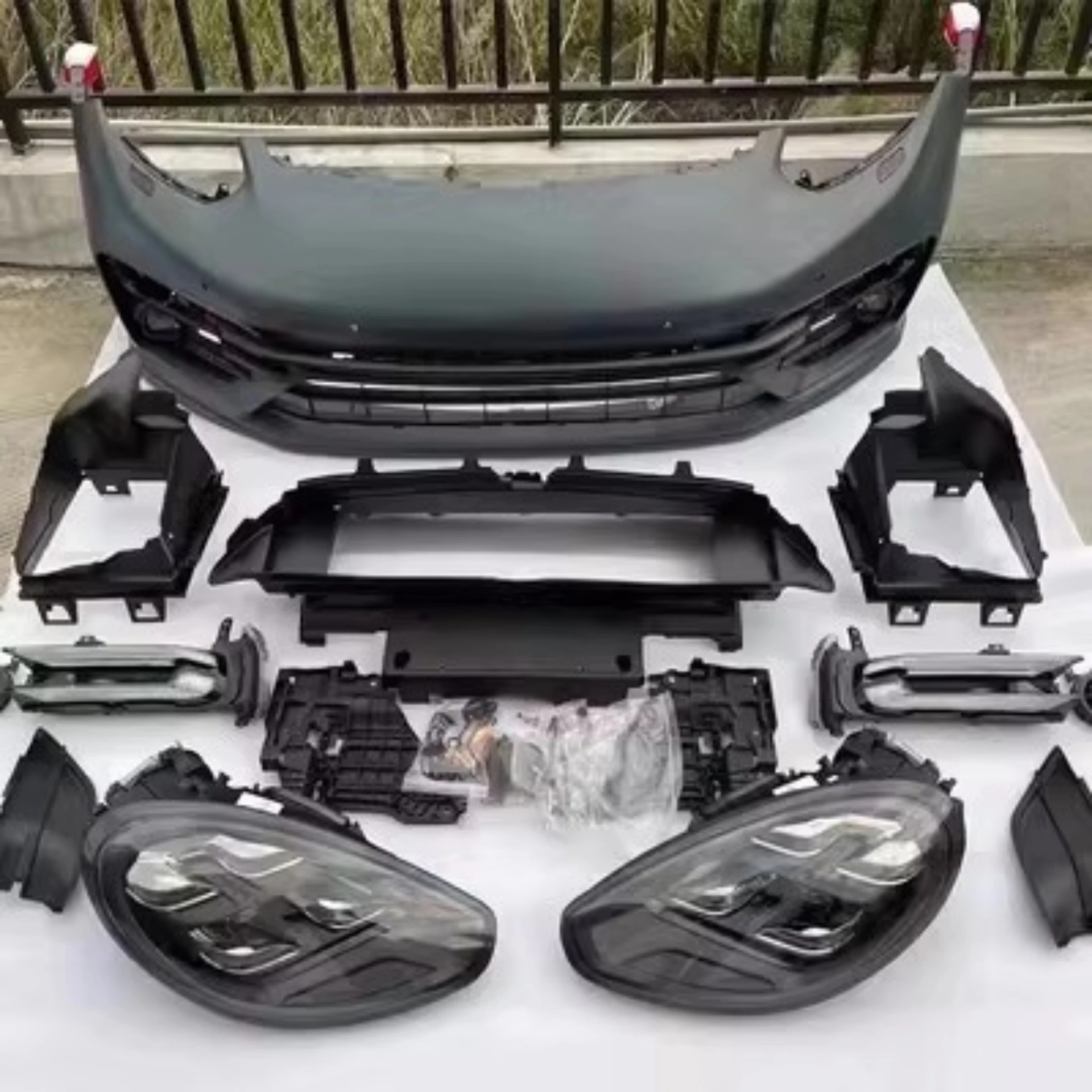 

Новый стильный комплект кузова для Porsche Panamera 970 Upgreded 971, передний бампер, роскошная матричная фара в сборе, автомобильные аксессуары
