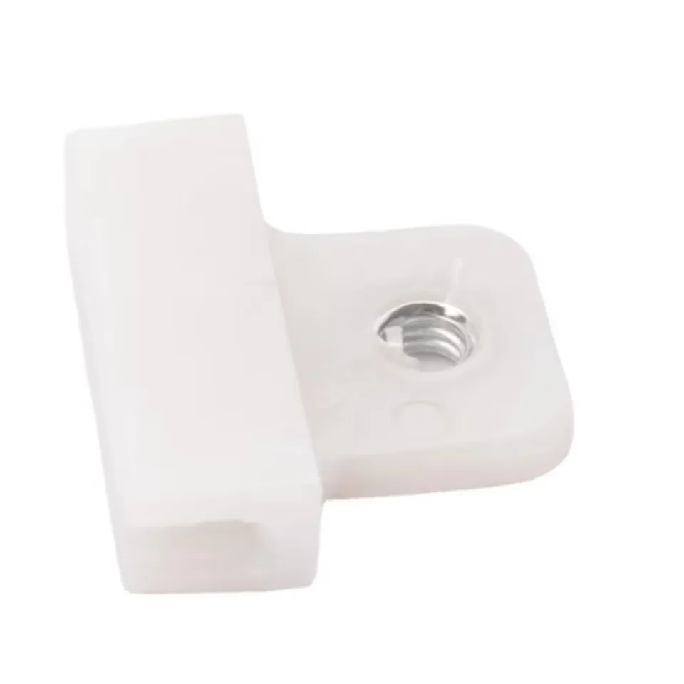 4 Clip Di Fissaggio Per Vetro Finestrino Auto, Universali, In Plastica Bianca, Dimensioni 6.9x4.4x1.4 Cm