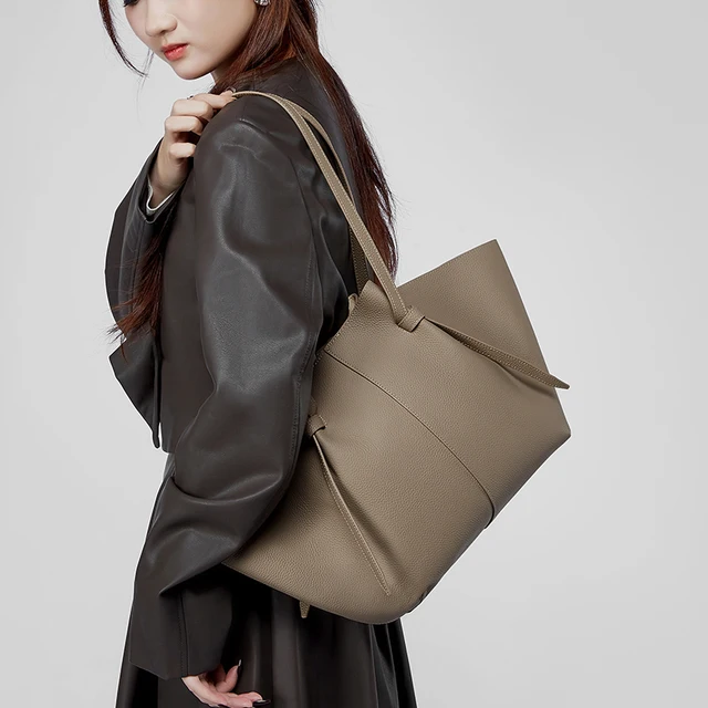 2025 New Women's Tote Bag Luxury Designer Genuine Leather Women Shoulder Bag Large Capacity Cowhide Handbags Birthday Gift 2