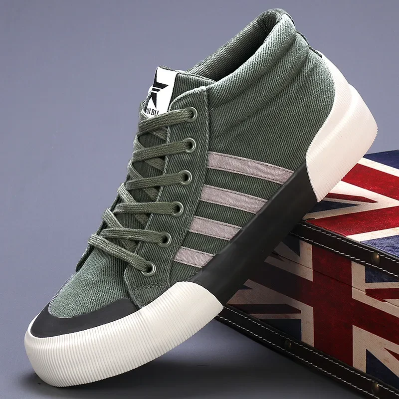 Green Plaid Men's Low Top Shoes