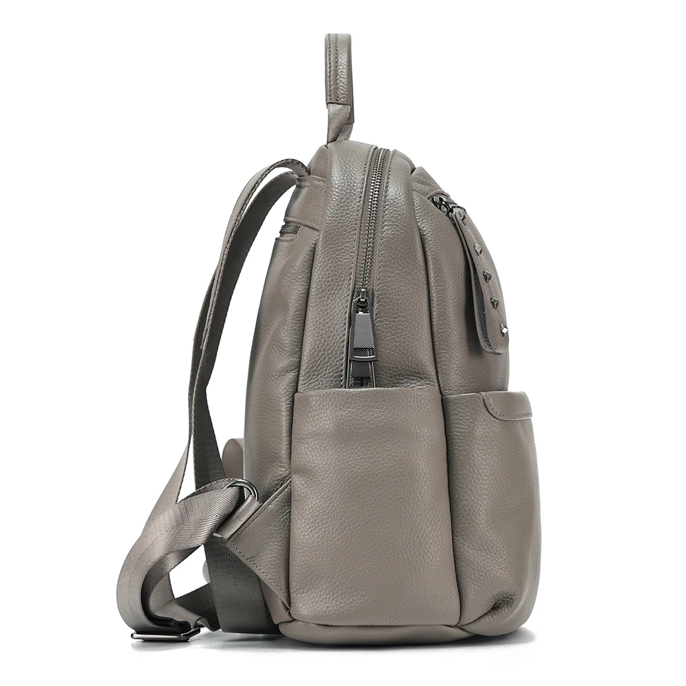 Genuine Leather Backpack for Women Large Capacity Leisure Travel Backpack Top Layer Cowhide Commuter Bag New