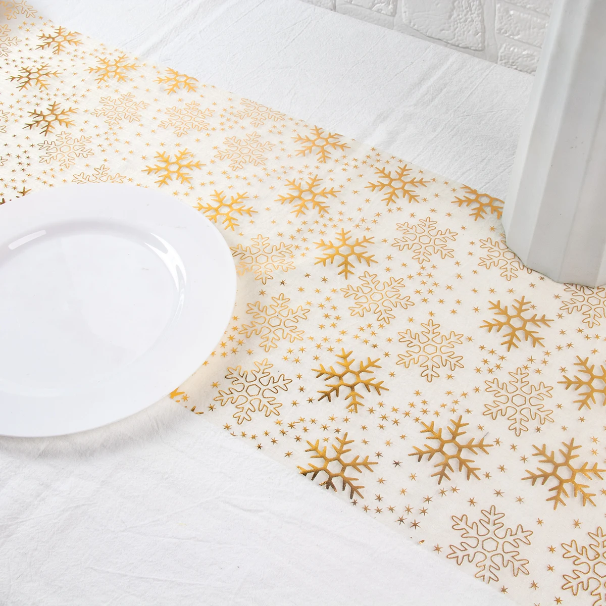 Sparkle Metallic Gold Thin Table Runner Gold Snowflakes Sequin Glitter Mesh Roll Wedding Christmas Table Centerpiece Decorations