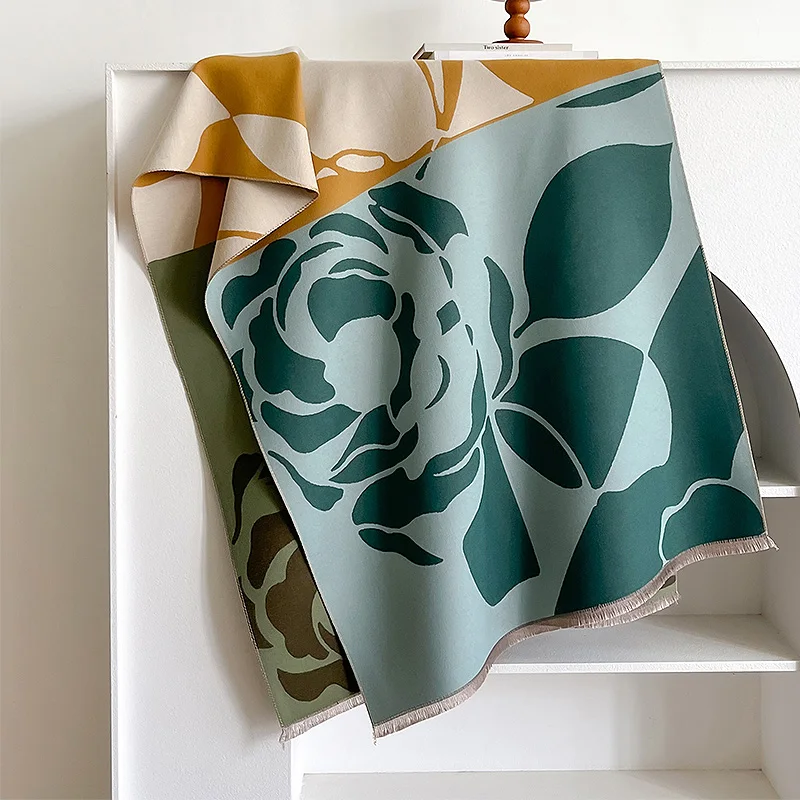 Latest Autumn Winter Luxury Camellia Design Scarf Imitation Cashmere Soft Warm Fringe Pashmina Shawl Bufanda Echarpe Poncho 2024