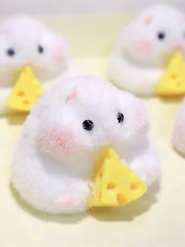 Slow Bouncing Squeezing Clay Cat Paw  Hamster Toys Can Be Fun For Children And Adults Alike To Relieve Stress Ease Irritability