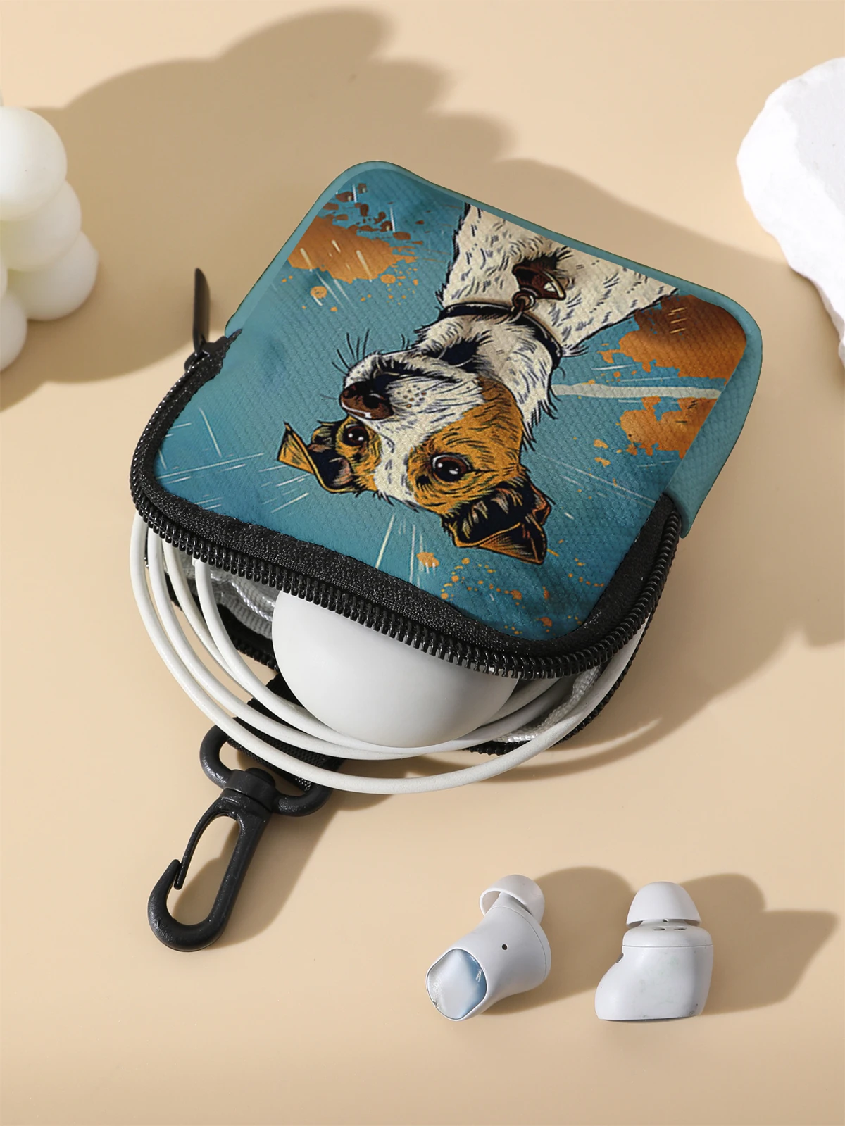 A large capacity coin wallet with a dog pattern, a digital printed coin wallet, and a storage bag are ideal choices for gifs