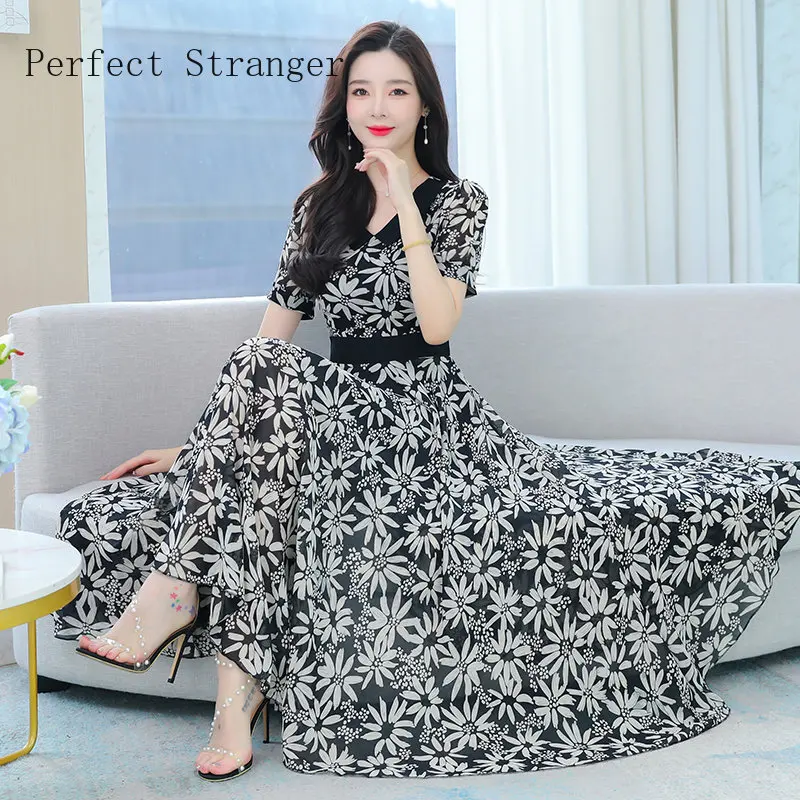 

DressDress