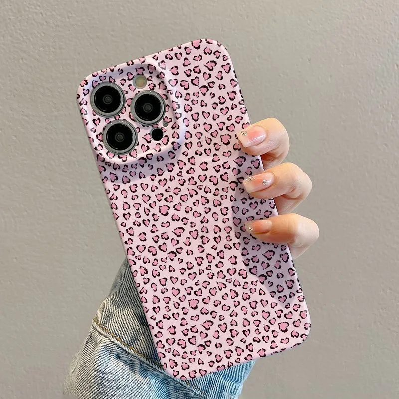 Leopard Print Hard Shell Phone Case - Stylish and Durable Protection